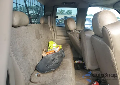 2004 Chevrolet Silverado C1500 z USA, uszkodzony, nr VIN 2GCEC19VX41249563